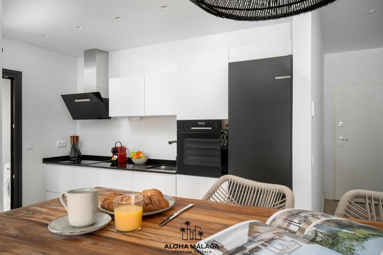 Luxury Duplex With Pool And Padel Court In Town Apartment Malaga Ngoại thất bức ảnh